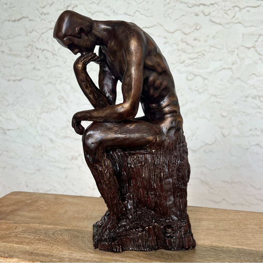 The Thinker Statue - Picture 2 of 9